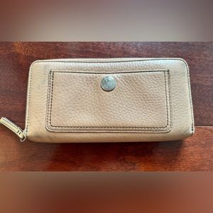 Coach Beige leather envelope full zip wallet